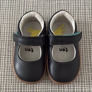 Ten Little Mary Jane